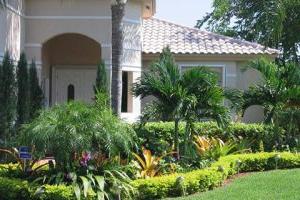 Outdoor Landscape Lighting for Miami, FL Homes